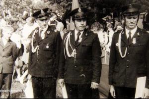 50 lat OSP Rozmierka. Rok 1971. Od lewej: Paweł Krupa, Franciszek Długosz, Antoni Długosz (1937 - 2007)